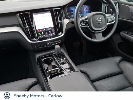 2025 Volvo V60 - photo 2