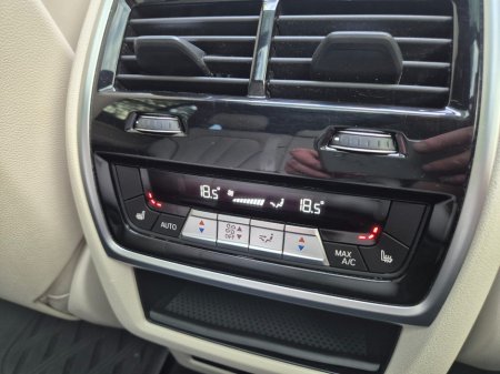 2021 BMW X7 - photo 16