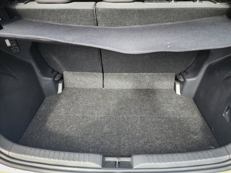 2023 Toyota Yaris - photo 16