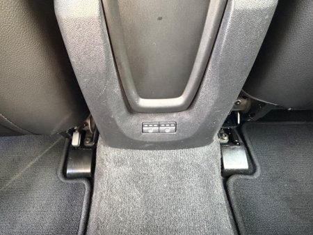 2019 Volvo V40 - photo 57