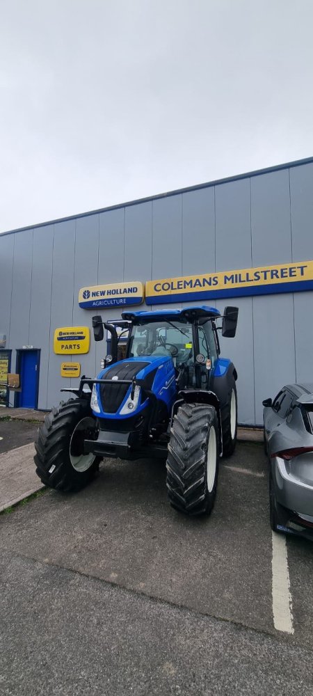 2025 New Holland T5.130 DC
