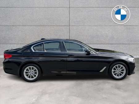 2020 BMW 5-Series - photo 3