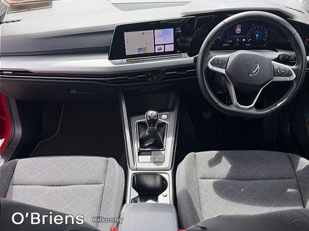 2024 Volkswagen Golf - photo 2
