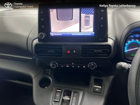 2025 Toyota Proace City - photo 11