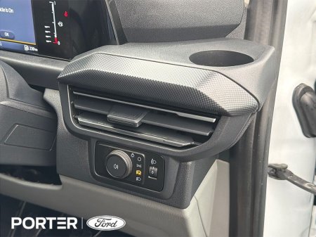 2024 Ford Transit Custom - photo 23