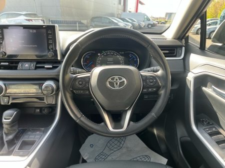 2019 Toyota RAV4 - photo 9
