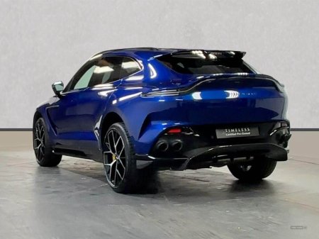 2025 Aston Martin DBX - photo 8