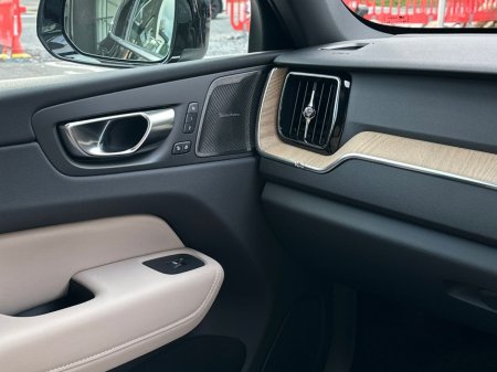 2026 Volvo XC60 - photo 16