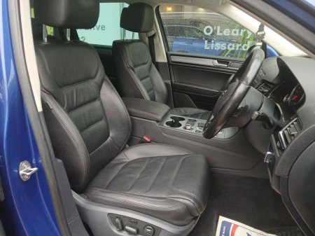 2018 Volkswagen Touareg - photo 14