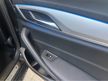 2023 BMW 5-Series - photo 10
