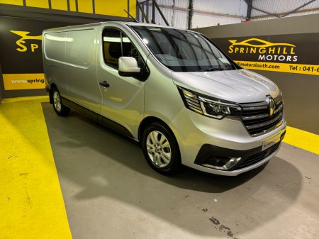 2022 Renault Trafic - photo 2