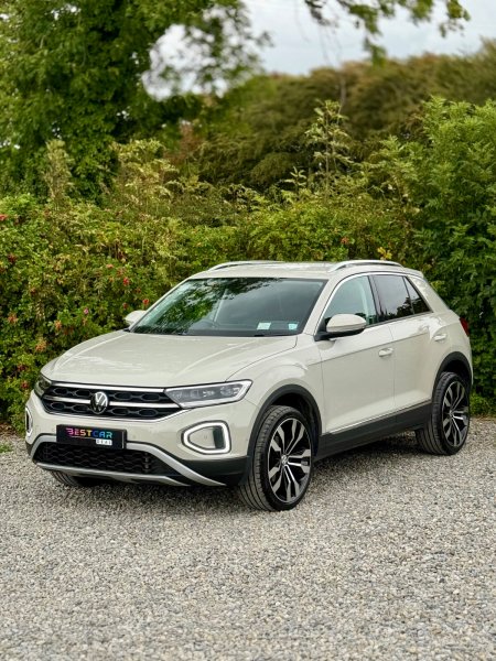 2023 Volkswagen T-Roc - photo 8