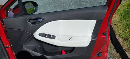 2020 Renault Clio - photo 12