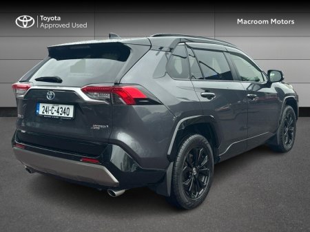 2024 Toyota RAV4 - photo 2