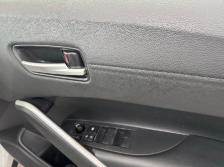 2023 Toyota Corolla Cross - photo 12