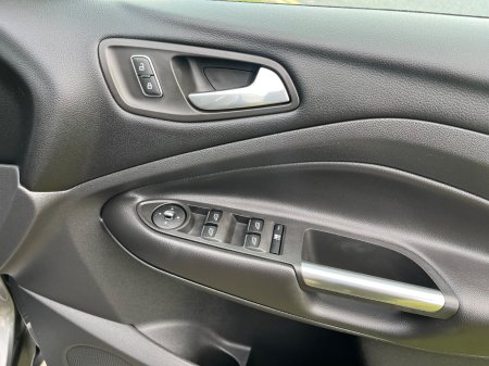 2014 Ford Kuga - photo 37