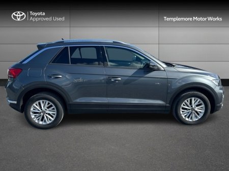 2021 Volkswagen T-Roc - photo 3