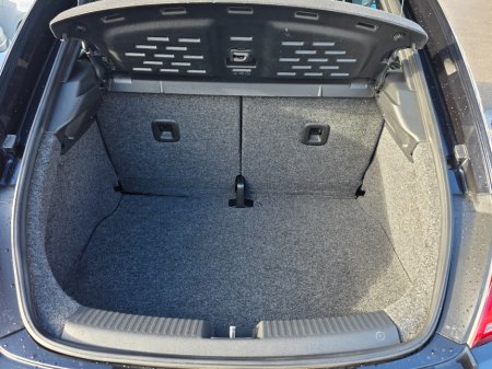 2012 Volkswagen Beetle - photo 13