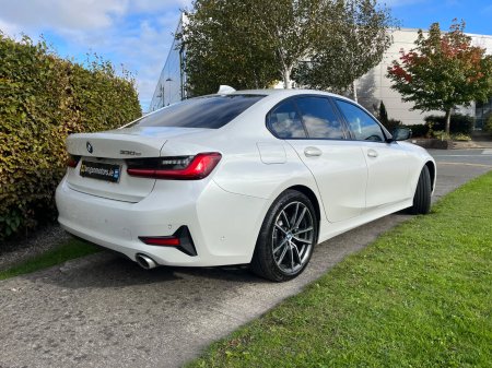 2021 BMW 3-Series - photo 12
