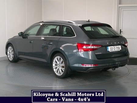 2022 Skoda Superb - photo 5