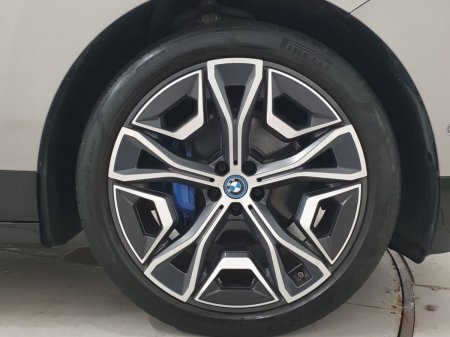 2023 BMW iX - photo 14