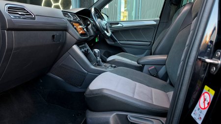 2018 Volkswagen Tiguan - photo 32