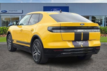 2025 Ford Capri - photo 2