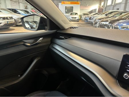 2023 Skoda Octavia - photo 10