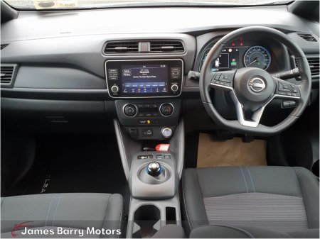 2024 Nissan Leaf - photo 2