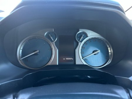 2022 Toyota Land Cruiser - photo 7