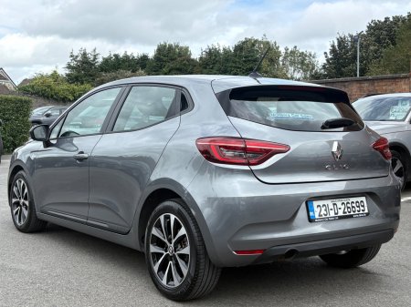 2023 Renault Clio - photo 7