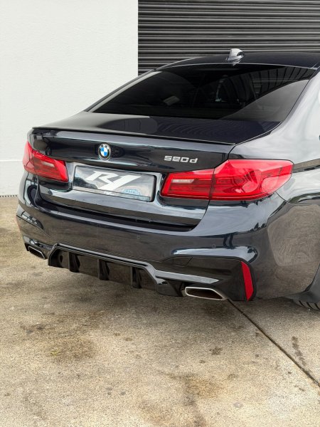 2020 BMW 5-Series - photo 15