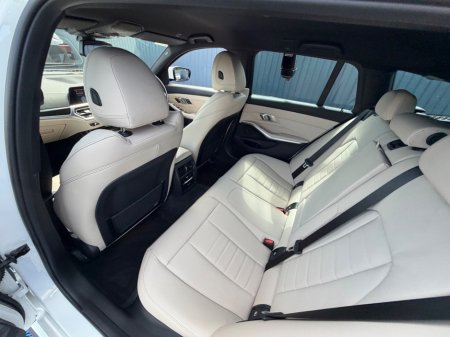 2022 BMW 3-Series - photo 41