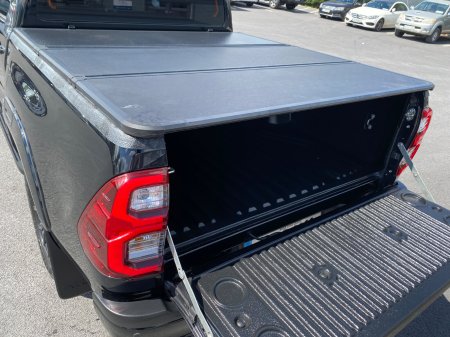 2023 Toyota Hilux - photo 28