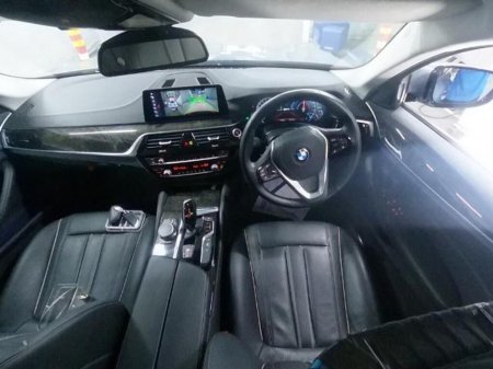 2017 BMW 5-Series - photo 3
