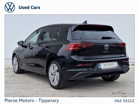 2025 Volkswagen Golf - photo 3