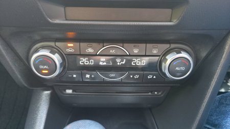 2018 Mazda Axela - photo 18