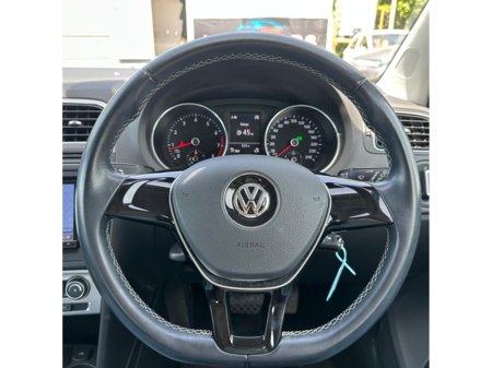 2015 Volkswagen Polo - photo 17