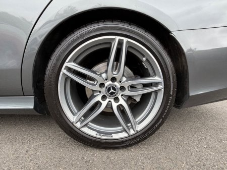 2018 Mercedes-Benz E-Class - photo 10
