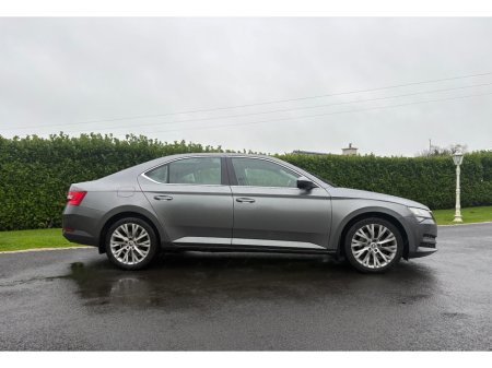2023 Skoda Superb - photo 3