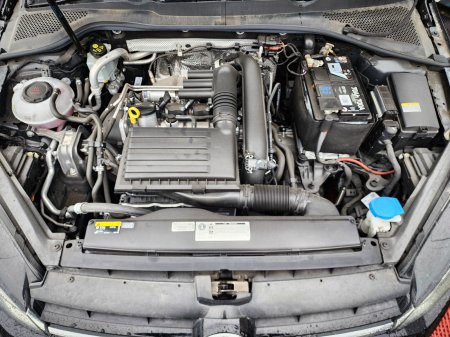 2019 Volkswagen Golf - photo 35