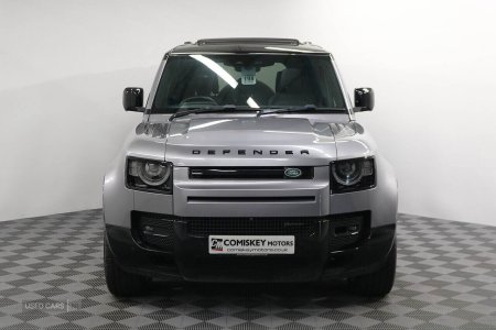 2022 Land Rover Defender - photo 2