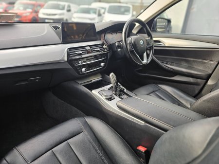2018 BMW 5-Series - photo 7