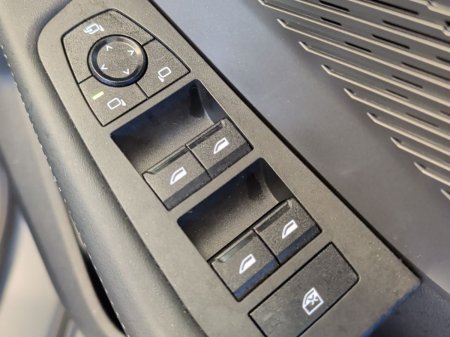 2026 BMW 2-Series - photo 23