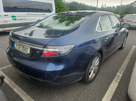 2011 Saab 9-5 - photo 2