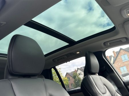 2025 Volvo XC90 - photo 10