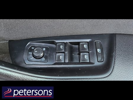 2017 Volkswagen Passat - photo 35