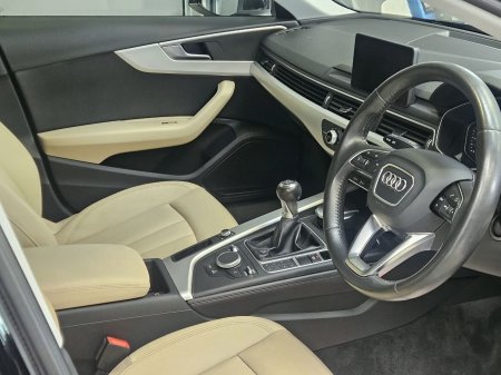 2016 Audi A4 - photo 16