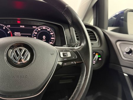 2020 Volkswagen Golf - photo 19