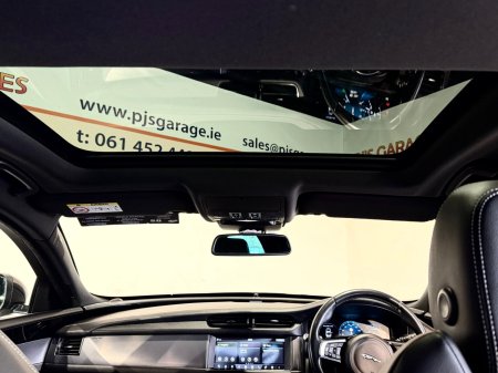 2017 Jaguar XF - photo 12
